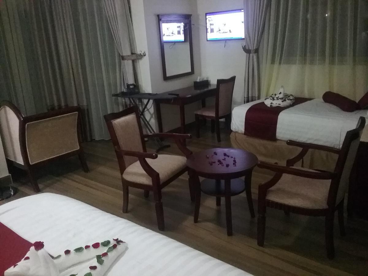 בהר דר Water Front Hotel מראה חיצוני תמונה