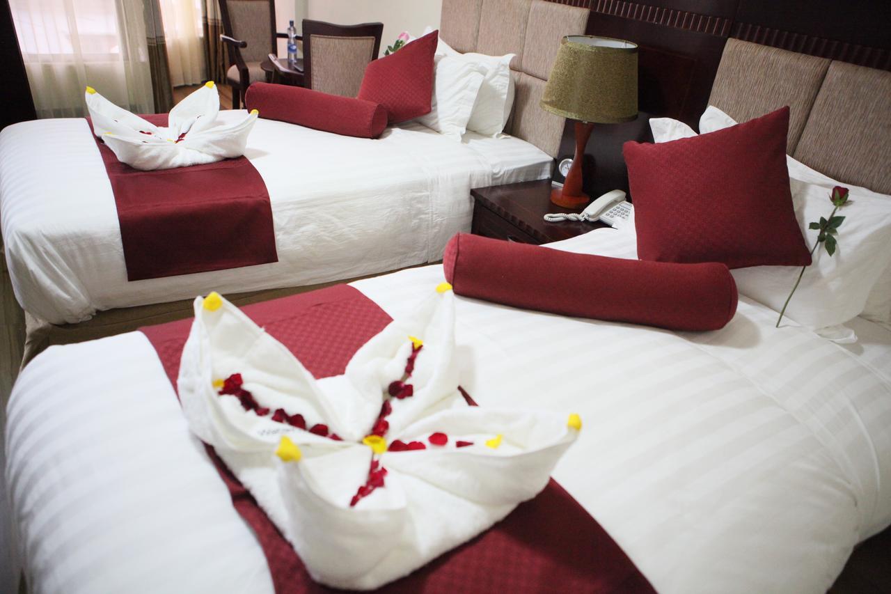 בהר דר Water Front Hotel מראה חיצוני תמונה